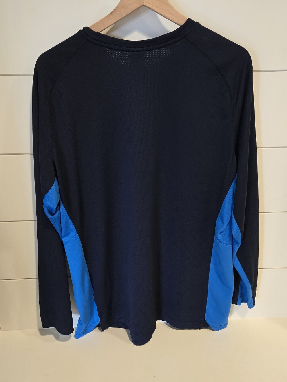 Nike Mens Black and Blue Long Sleeve Elite Dri-FIT Top - Picture 2 of 3